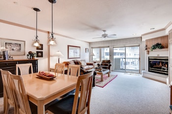 Condo, 1 Bedroom