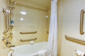 Suite, 2 Queen Beds, Accessible (Sofa Sleeper, Tub, 2 Rooms)