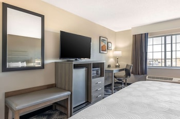 Comfort Room, 1 King Bed, Non Smoking