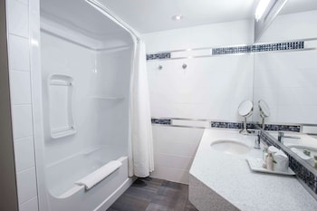 Standard Room, 2 Double Beds, Non Smoking