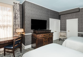 Room, 2 Double Beds (Robert Johnson)