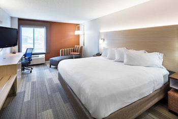 Standard Room, 1 King Bed