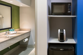 Standard Room, 1 King Bed with Sofa bed