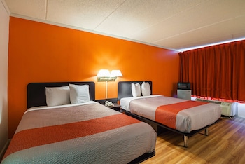 Standard Room, 2 Double Beds, Smoking