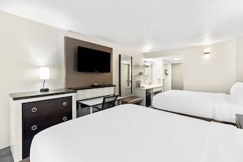 Standard Room, 2 Queen Beds, Accessible (Mobil, Roll Shwr)