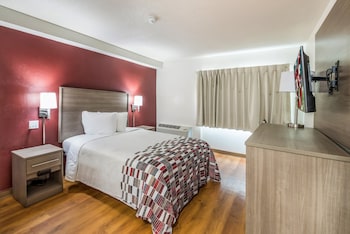 Standard Room, 1 Queen Bed, Smoking