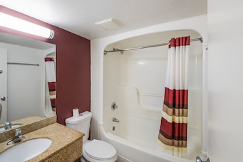 Standard Room, 2 Queen Beds, Smoking