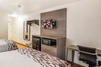 Standard Room, 2 Queen Beds, Smoking