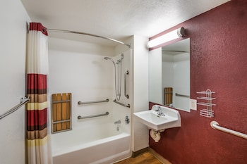 Standard Room, 1 Queen Bed, Accessible, Non Smoking