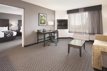Suite, 2 Double Beds, Non Smoking