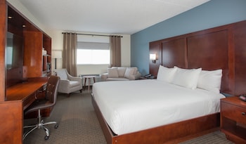 Deluxe Double Room, 1 King Bed (Hotel) (No Pets)