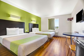 Standard Room, 2 Double Beds, Non Smoking, Refrigerator & Microwave