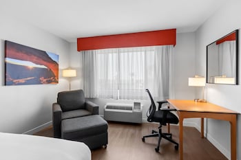 Room, 2 Queen Beds