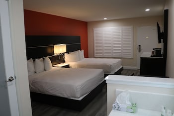 Standard Room, 2 Queen Beds, Non Smoking, Refrigerator & Microwave