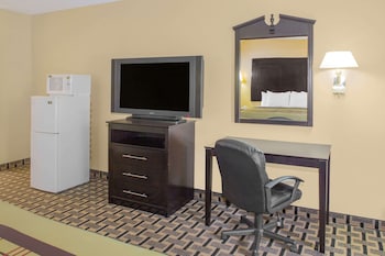 Upgraded, Deluxe Room, 1 King Bed, Non Smoking