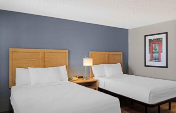 Deluxe Studio, Multiple Beds, Non Smoking