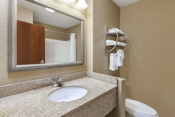 Suite, 1 King Bed, Jetted Tub