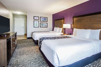 Room, 2 Queen Beds, Non Smoking