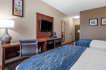 Standard Room, 2 Queen Beds, Non Smoking