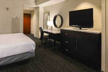 Room, 1 King Bed with Sofa bed, Accessible (Communications)