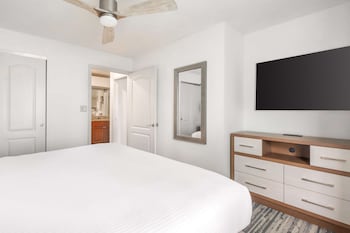 2 Bedroom 2 King Suite