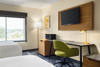 Room, 2 Double Beds (Mobility/Hearing Accessible, Tub)