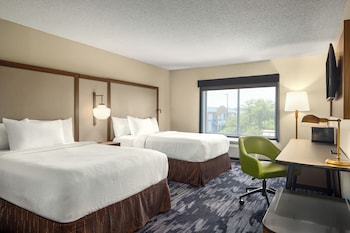 Room, 2 Double Beds (Mobility/Hearing Accessible, Tub)