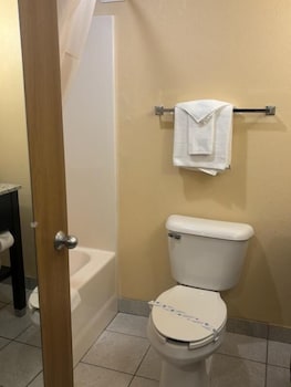 Room, 2 Queen Beds, Non Smoking