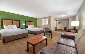 Deluxe Studio, Multiple Beds, Non Smoking