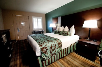 Standard Room, 1 Queen Bed