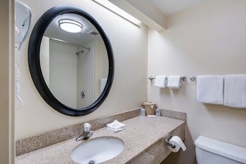Standard Room, 2 Double Beds (Smoke Free)