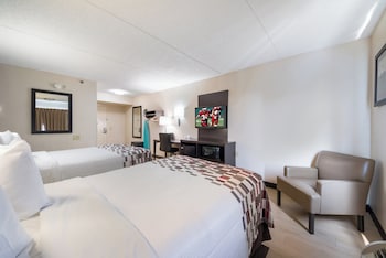 Deluxe Room, 2 Double Beds (Smoke Free)