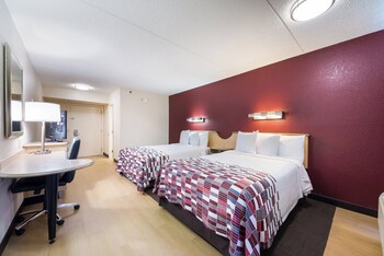 Standard Room, 2 Double Beds (Smoke Free)