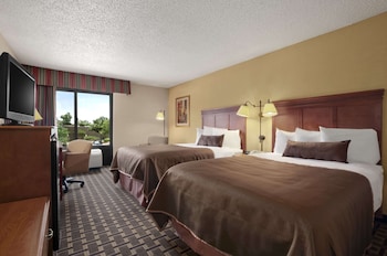Room, 2 Double Beds, Accessible, Non Smoking (Mobility,Hearing,Tub w/Grab Bars)