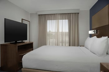 Suite, 2 Bedrooms, Fireplace