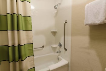 Room, 2 Queen Beds (Hearing Accessible)