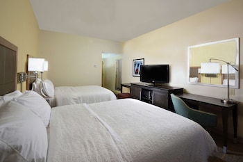 Room, 2 Double Beds, Accessible, Bathtub (Mobility & Hearing)