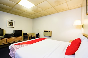 Premium Room, 1 Queen Bed, Jetted Tub