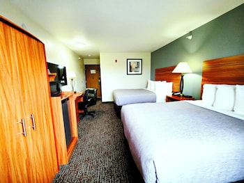 Standard Room, 2 Double Beds, Non Smoking