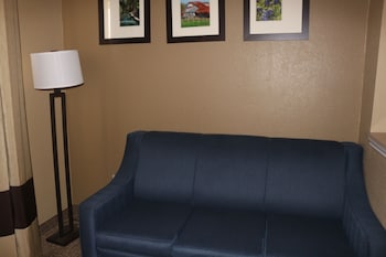 Suite Two Queen Beds Non Smoking Sofa Bed