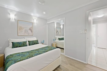 Suite, Multiple Beds, Non Smoking