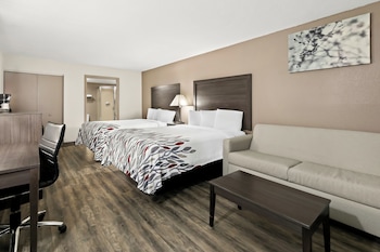 Suite, 2 Queen Beds, Smoking, Jetted Tub
