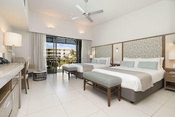 Room, 2 Queen Beds (Resort Lagoon)