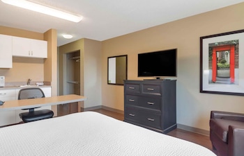 Studio, 1 Queen Bed, Non Smoking