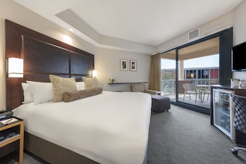 King Room with Spa Bath & Balcony