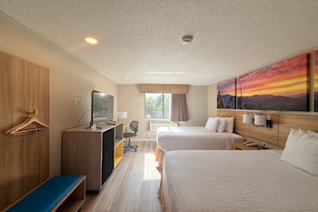 Double Room, 2 Double Beds, Non Smoking