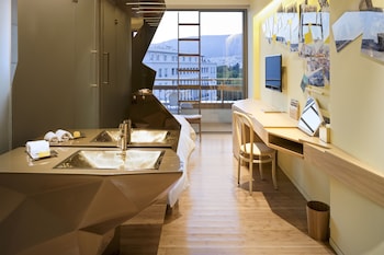 Superior Plus Room