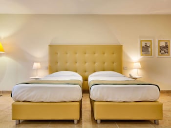 Superior Triple Room, 2 Twin Beds