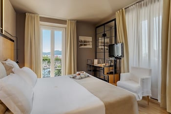 Deluxe Double Room, Balcony, Lake View