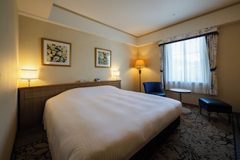 Double Room (Symphony)